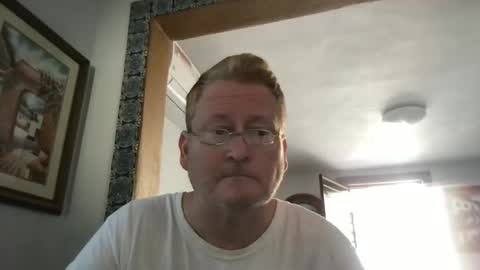 Snapshot of tomascausa chatting on 12-03-24, 05:55 Hola online show from 12-03-24, 05:55