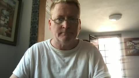 Snapshot of tomascausa chatting on 01-08-25, 08:39 Hola online show from 01-08-25, 08:39