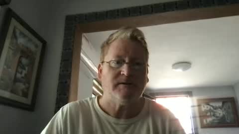 Snapshot of tomascausa chatting on 01-29-25, 03:37 Hola online show from 01-29-25, 03:37