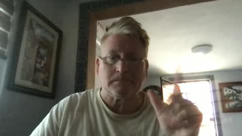 Snapshot of tomascausa chatting on 02-13-25, 03:07 Hola online show from 02-13-25, 03:07