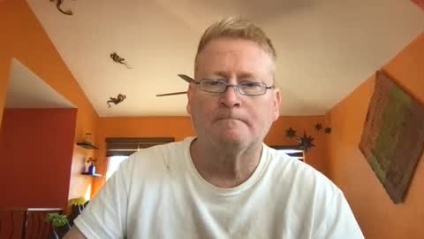 Snapshot of tomascausa chatting on 03-12-25, 04:13 Hola online show from 03-12-25, 04:13