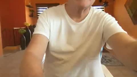 Hola online show from 04-01-26, 06:05