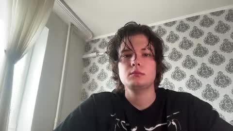 Snapshot of tomassdickpick chatting on 06-06-26, 08:30 Tomas online show from 06-06-26, 08:30
