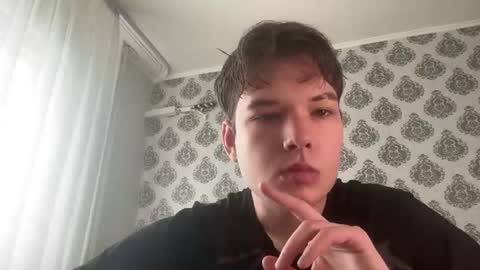 Snapshot of tomassdickpick chatting on 06-26-26, 08:30 Tomas online show from 06-26-26, 08:30