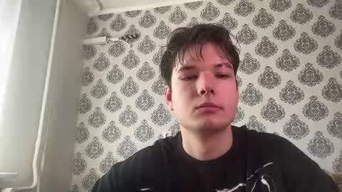 Snapshot of tomassdickpick chatting on 07-15-26, 06:18 Tomas online show from 07-15-26, 06:18