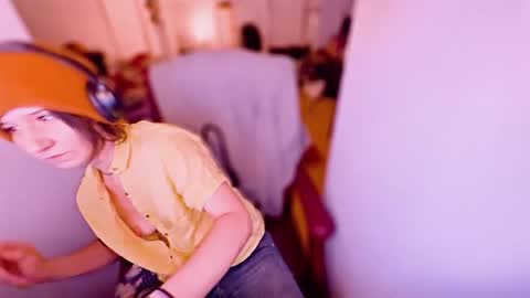 Snapshot of tomboy_titties chatting on 09-13-25, 06:02 tomboy_titties online show from 09-13-25, 06:02