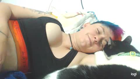 Blue online show from 01-14-25, 03:01