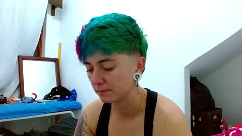 Blue online show from 11-23-25, 04:34