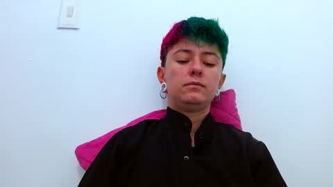 Blue online show from 11-30-25, 02:32