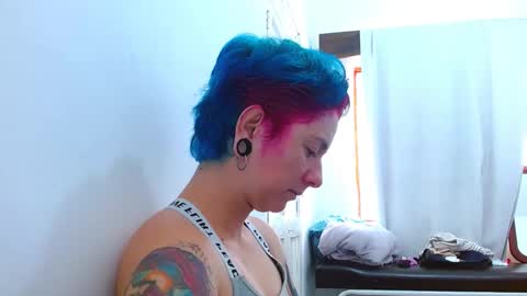 Blue online show from 03-18-26, 05:38