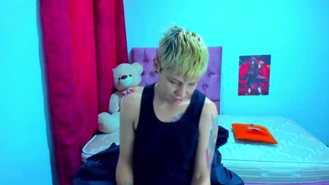 tomboygirl69 online show from 01-18-25, 07:04