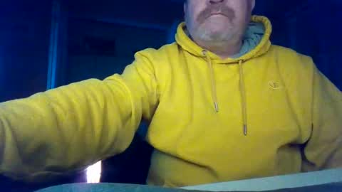 Snapshot of tomcat4848 chatting on 02-04-25, 05:31 tomcat4848 online show from 02-04-25, 05:31