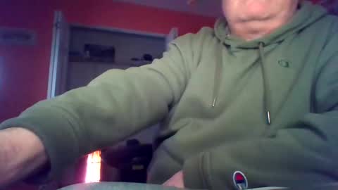 Snapshot of tomcat4848 chatting on 02-12-25, 11:51 tomcat4848 online show from 02-12-25, 11:51