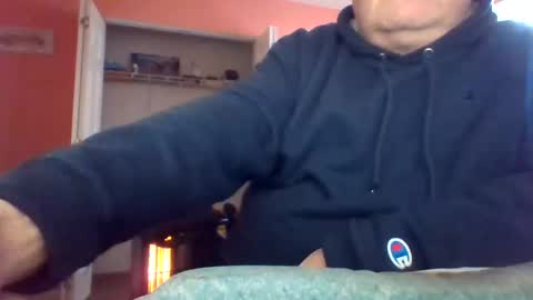 Snapshot of tomcat4848 chatting on 09-19-25, 11:44 tomcat4848 online show from 09-19-25, 11:44