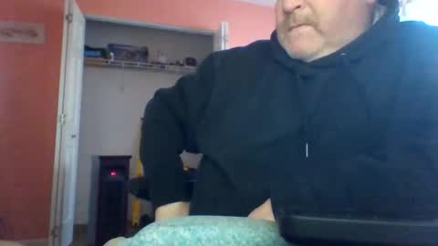 Snapshot of tomcat4848 chatting on 11-04-25, 06:51 tomcat4848 online show from 11-04-25, 06:51