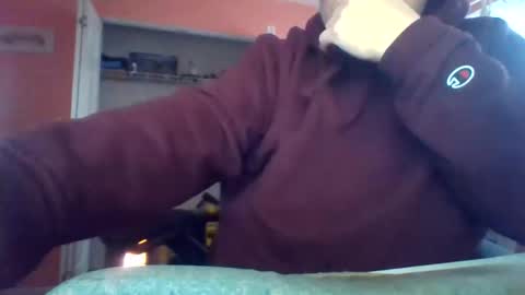 Snapshot of tomcat4848 chatting on 11-18-25, 05:28 tomcat4848 online show from 11-18-25, 05:28