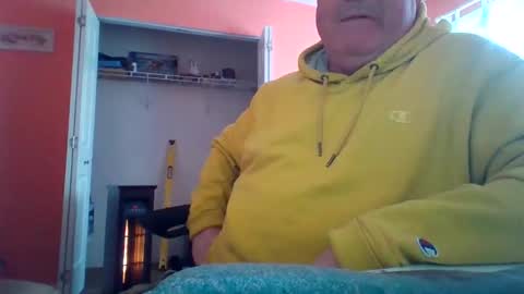 tomcat4848 online show from 12-18-25, 05:19