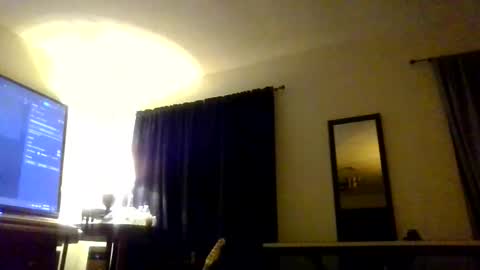 Snapshot of tomcatsawyer chatting on 04-28-26, 06:07 sirmuggsalot online show from 04-28-26, 06:07