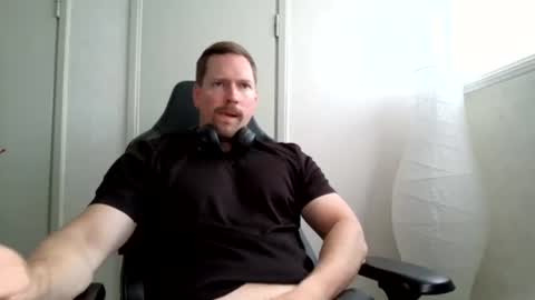 tomfin95 online show from 07-08-26, 09:36