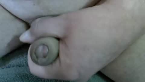 Snapshot of tomhotfun chatting on 09-09-25, 02:16 TOMHOTFUN online show from 09-09-25, 02:16