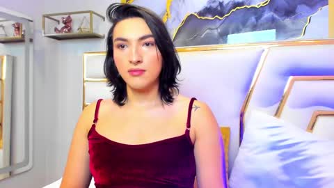 Snapshot of tomlondon_ chatting on 03-11-25, 11:55 online show from 03-11-25, 11:55