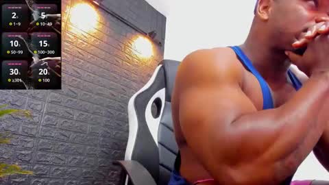 Tom Mike online show from 10-07-25, 04:42