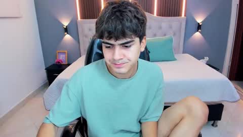 Tommy  online show from 03-20-26, 03:33