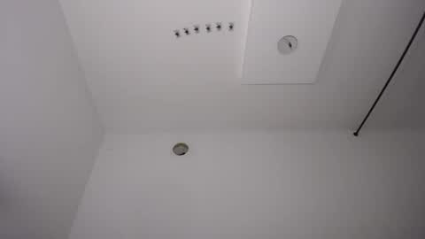   Thomas    online show from 02-01-25, 03:41