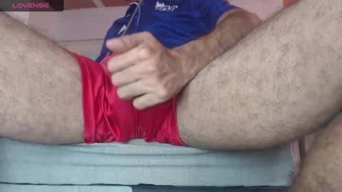   Thomas    online show from 04-11-26, 06:56