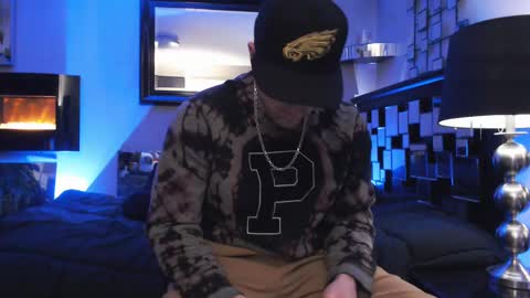 Tommy online show from 02-17-25, 06:09