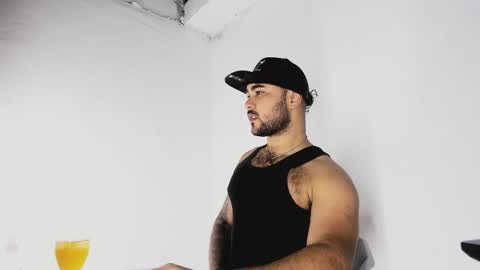 tommy_sccott online show from 10-25-25, 09:31