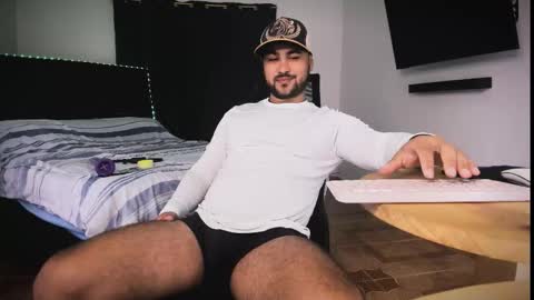 Snapshot of tommy_sccott chatting on 02-09-26, 09:30 tommy_sccott online show from 02-09-26, 09:30