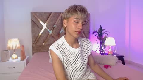 Tommy Foxboy online show from 12-02-24, 02:41