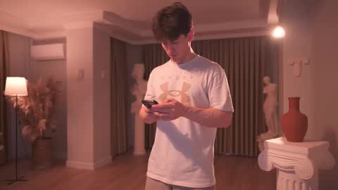 Snapshot of tommyjoyer chatting on 01-15-26, 08:08 Tommy Joyer online show from 01-15-26, 08:08