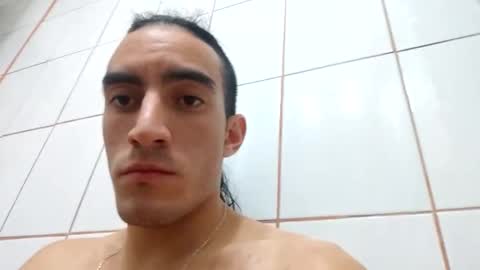 Snapshot of tommypv20 chatting on 12-12-24, 05:31 Tommy online show from 12-12-24, 05:31