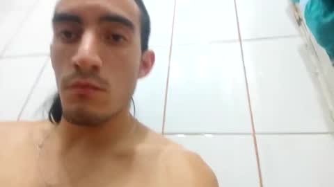 Snapshot of tommypv20 chatting on 12-19-24, 07:07 Tommy online show from 12-19-24, 07:07