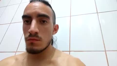 Snapshot of tommypv20 chatting on 01-05-25, 04:25 Tommy online show from 01-05-25, 04:25