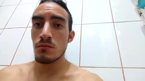 Snapshot of tommypv20 chatting on 01-23-25, 06:39 Tommy online show from 01-23-25, 06:39