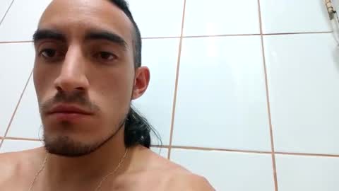 Snapshot of tommypv20 chatting on 03-10-25, 04:07 Tommy online show from 03-10-25, 04:07