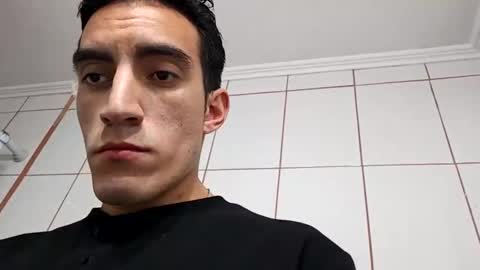 Snapshot of tommypv20 chatting on 10-24-25, 06:54 Tommy online show from 10-24-25, 06:54