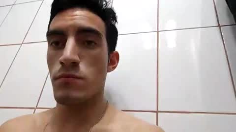 Snapshot of tommypv20 chatting on 11-03-25, 05:31 Tommy online show from 11-03-25, 05:31