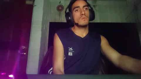 Snapshot of tommypv20 chatting on 01-15-26, 07:02 Tommy online show from 01-15-26, 07:02