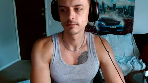 Snapshot of tommystrokes_ chatting on 07-06-26, 05:37 Tommy Strokes online show from 07-06-26, 05:37