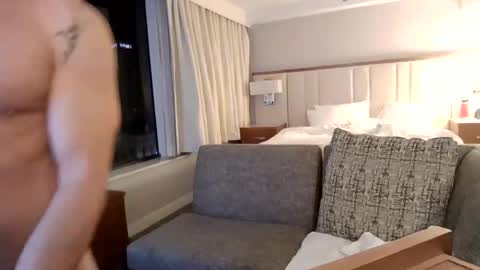 Snapshot of tommyturquoise chatting on 11-08-25, 05:07 tommyturquoise online show from 11-08-25, 05:07