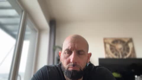 Thomas Fit online show from 02-17-26, 12:01