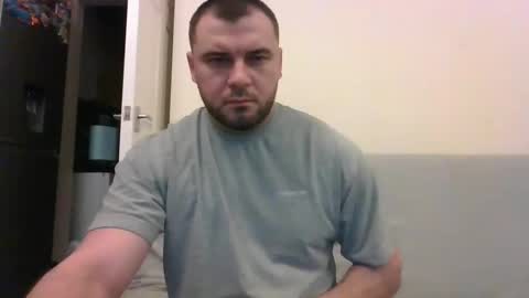 tommyy19901 online show from 01-12-25, 06:16