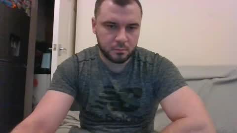 tommyy19901 online show from 01-26-25, 05:13