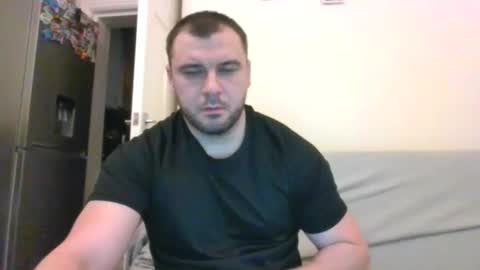 tommyy19901 online show from 03-01-25, 09:04