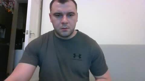 tommyy19901 online show from 03-09-25, 07:59