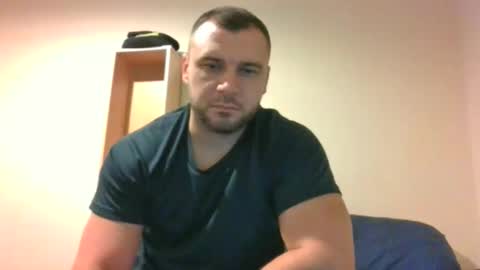 tommyy19901 online show from 09-16-25, 08:54